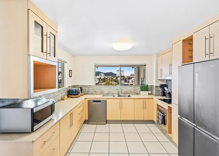 Cairns City Apartments